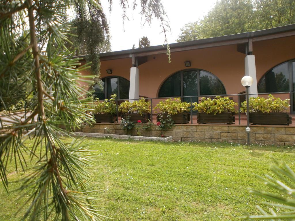 Camping Village Il Poggetto Troghi Exterior photo